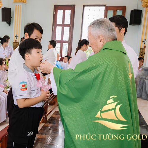 qua tang ruoc le lan dau