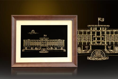 Tranh Dinh Độc Lập mạ vàng 24K làm quà tặng tân gia sang trọng treo phòng khách